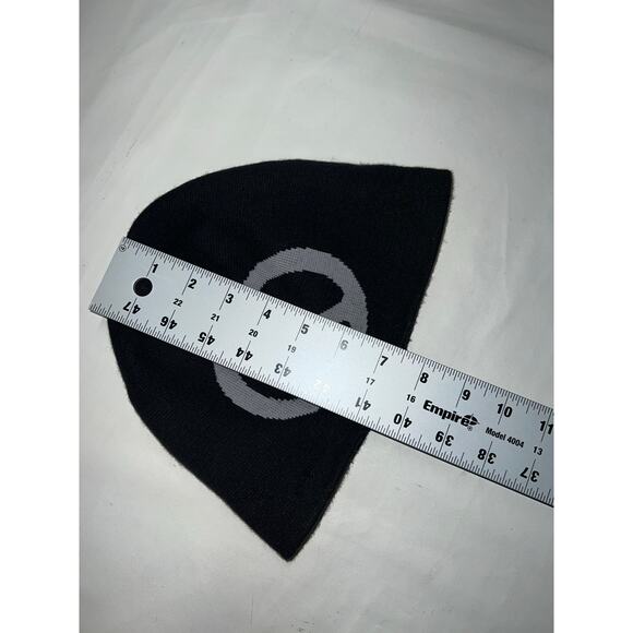 Supreme ‘90s Peace Sign Stop the Violence Reversible Beanie - Picture 4 of 4